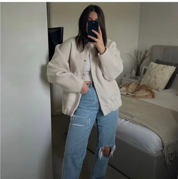 Zara Viral Oversized Bomber Jacket with Pockets Cream/Ecru Boucle - Picture 12 of 16